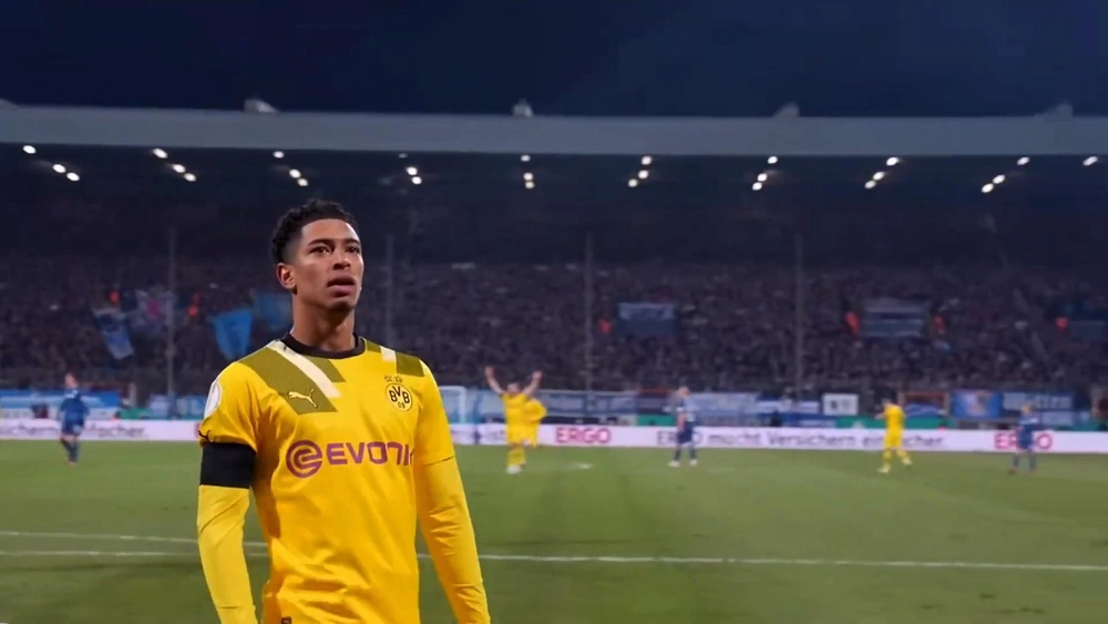 Jude Bellingham - Fondo de Pantalla En Movimiento para PC, Android & iPhone