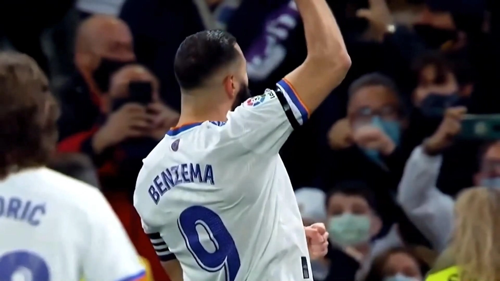 Karim Benzema - Fondo de Pantalla Animado