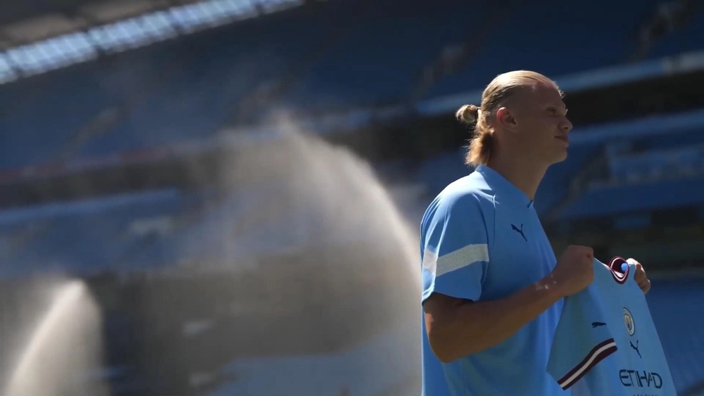 Erling Haaland - Fondo de Pantalla Animado para PC, Android & iPhone