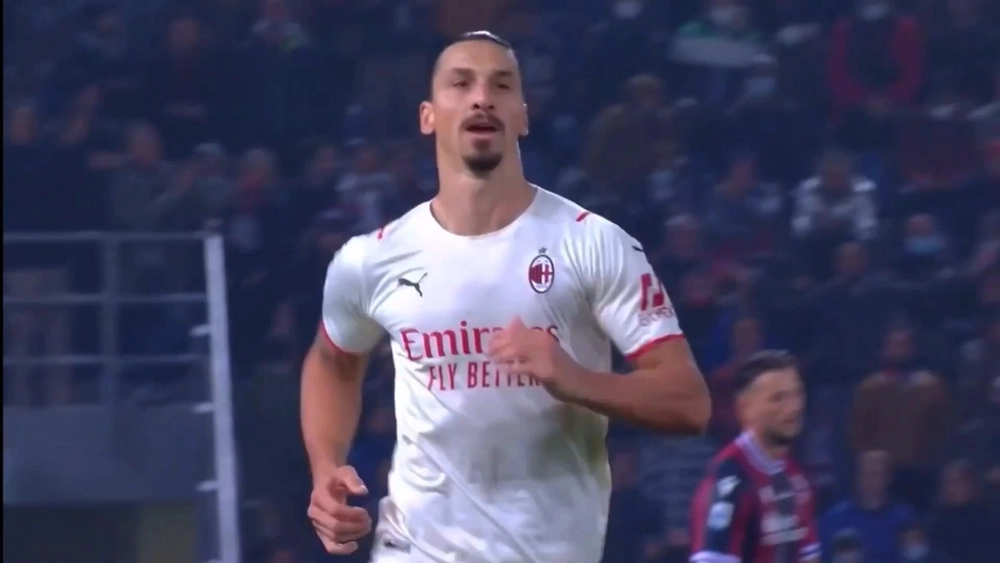 Zlatan Ibrahimovic - Fondo de Pantalla En Movimiento para PC, Android & iPhone