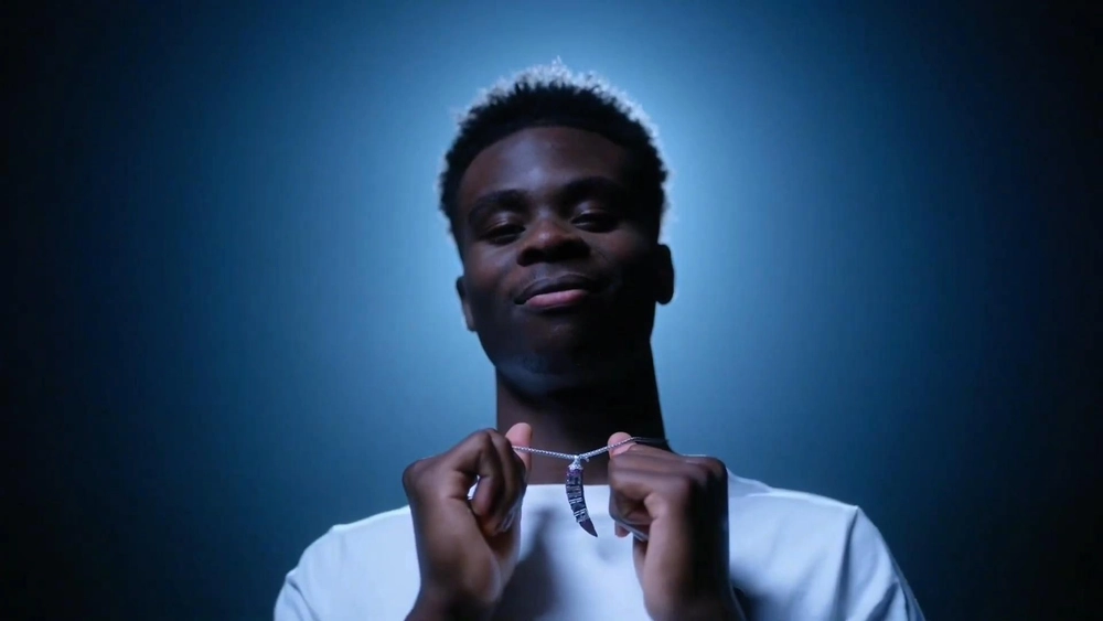 Bukayo Saka - Fondo de Pantalla Animado para PC, Android & iPhone