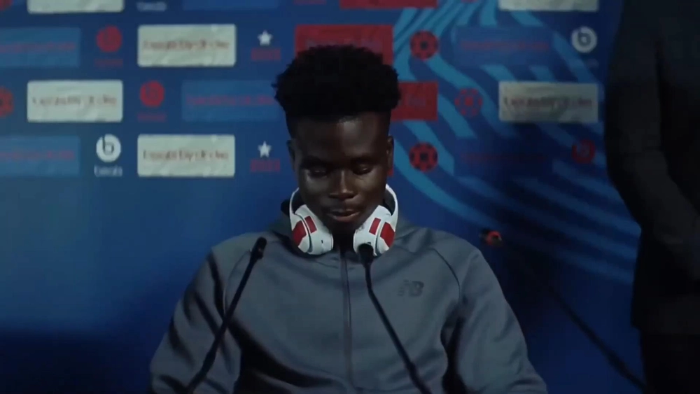 Bukayo Saka - Fondo en Movimiento para PC, Android & iPhone